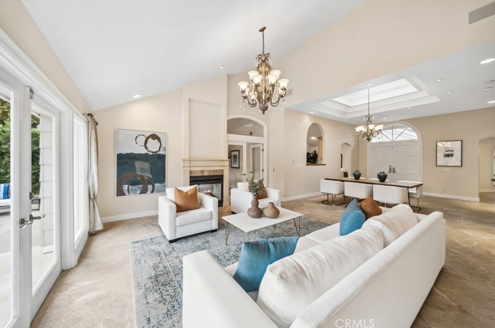 29841 Weatherwood, Laguna Beach, CA 92677-1945