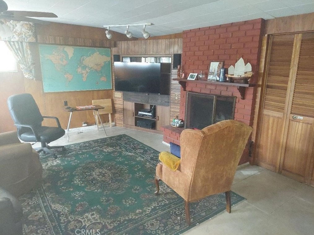 9092 Orangewood Ave, Garden Grove, CA 92841