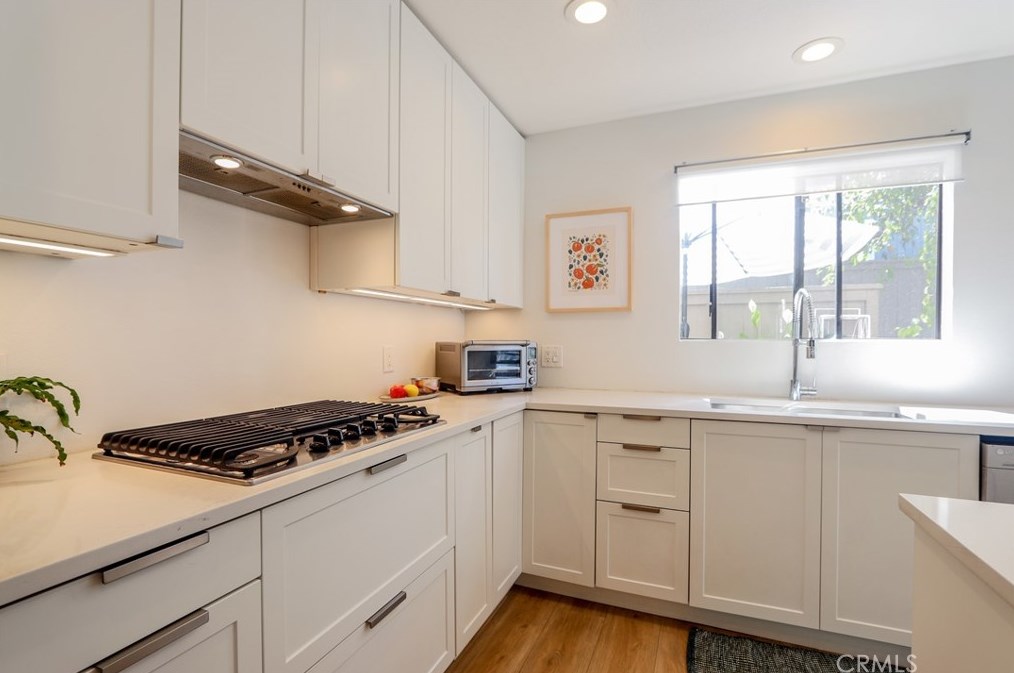 1217 Las Arenas Way, Costa Mesa, CA 92627-4817