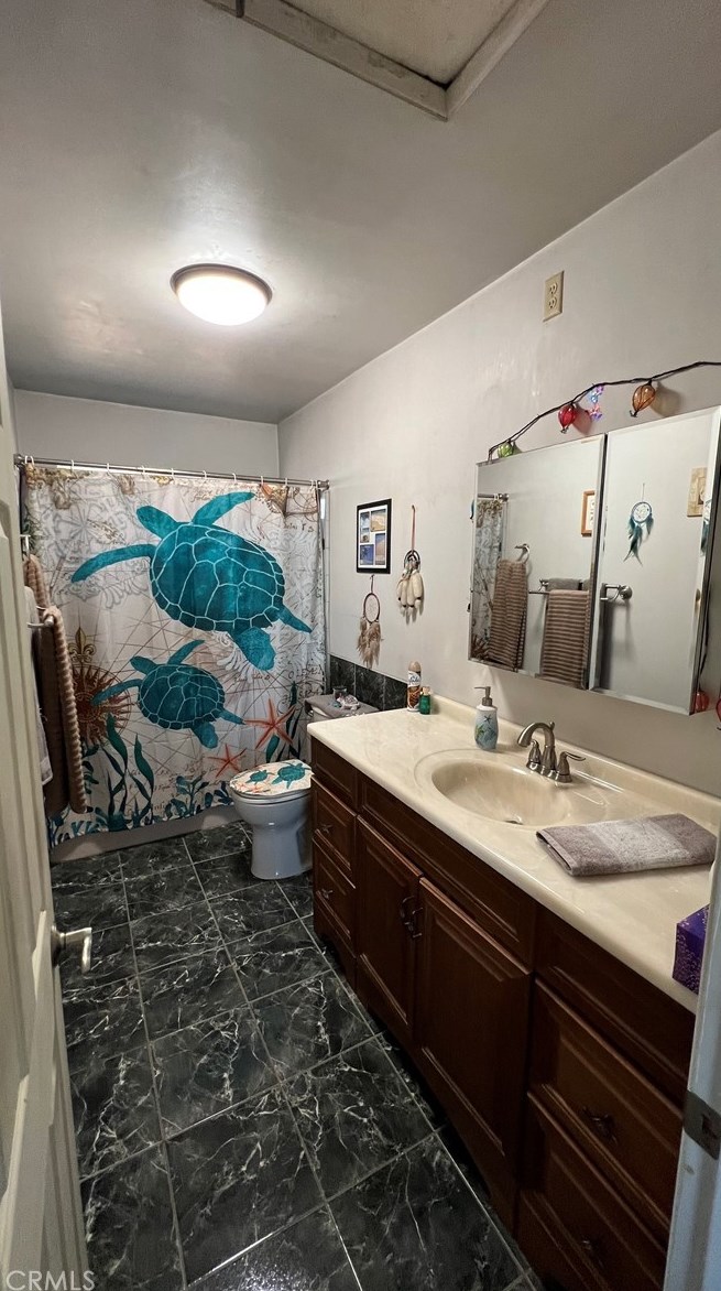 7586 Olympic Rd, Joshua Tree CA  92252-2956 exterior