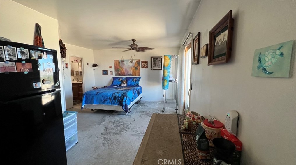 7586 Olympic Rd, Joshua Tree CA  92252-2956 exterior