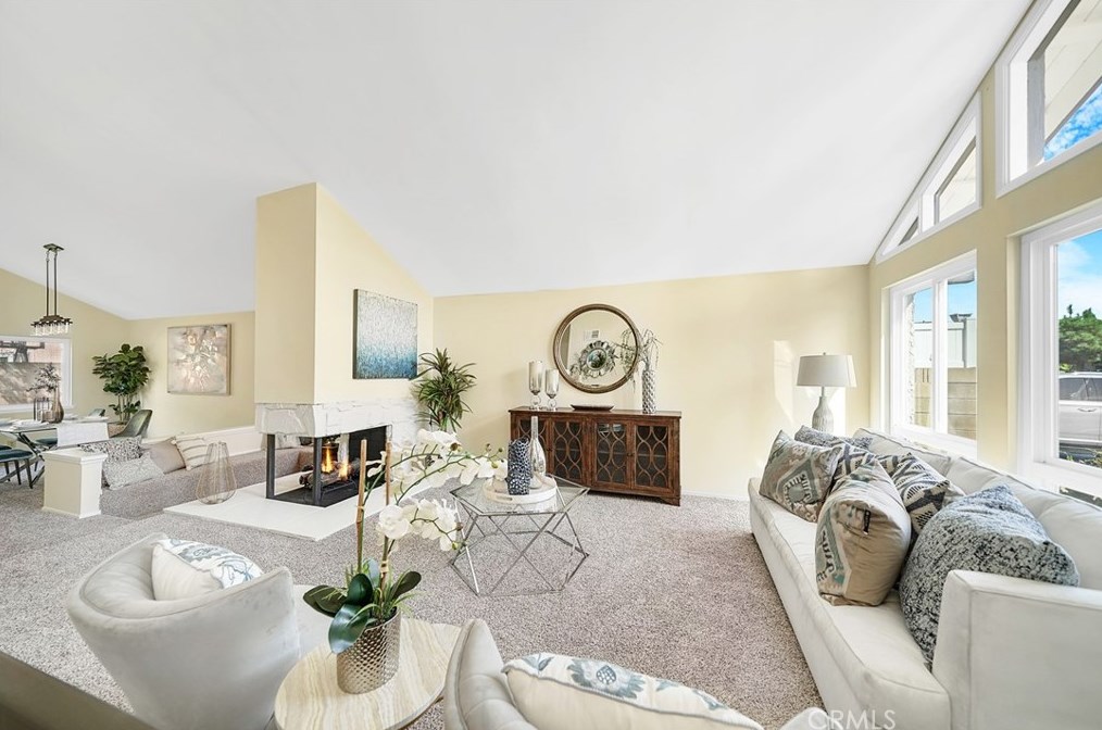 19341 Sailwind Ln, Huntington Beach, CA 92646-2645