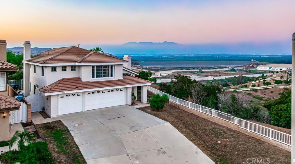 4001 Mount Serenata Cir, Corona, CA 92882-7933