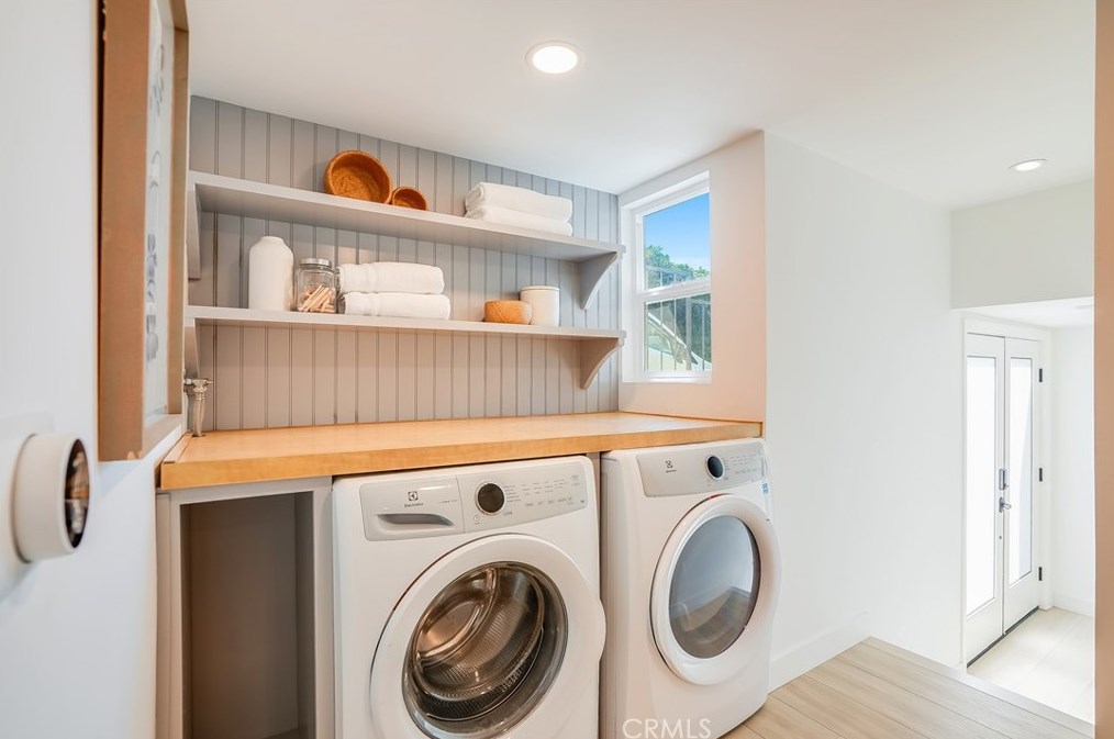 1880 Capistrano Ave, Laguna Beach CA  92651-3847 exterior
