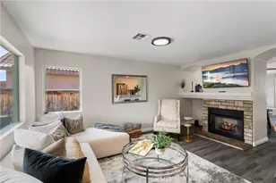 26425 Silverado Ct, Moreno Valley, CA 92555 - Photo 8