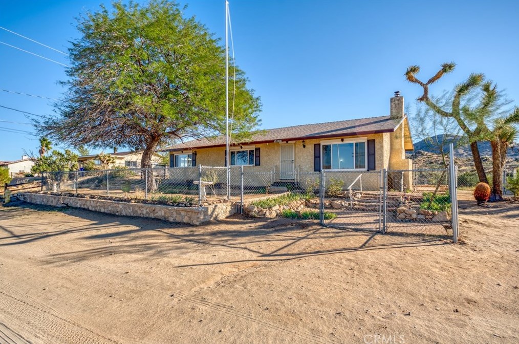 54887 Mountain View Trl, Yucca Valley, CA 92284-4626