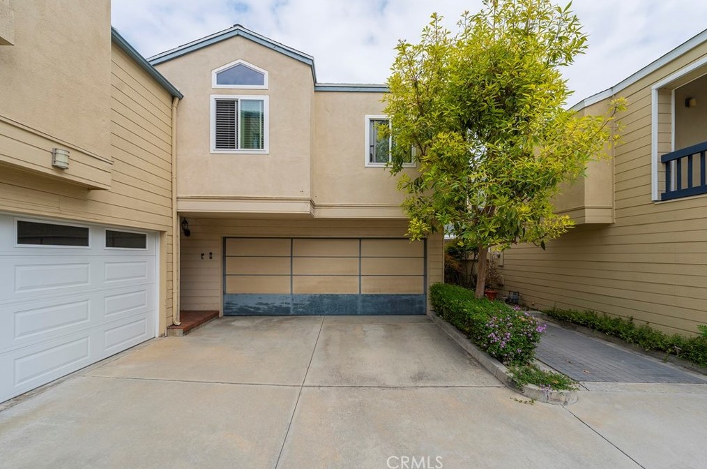 2371 Elden Ave, Costa Mesa, CA