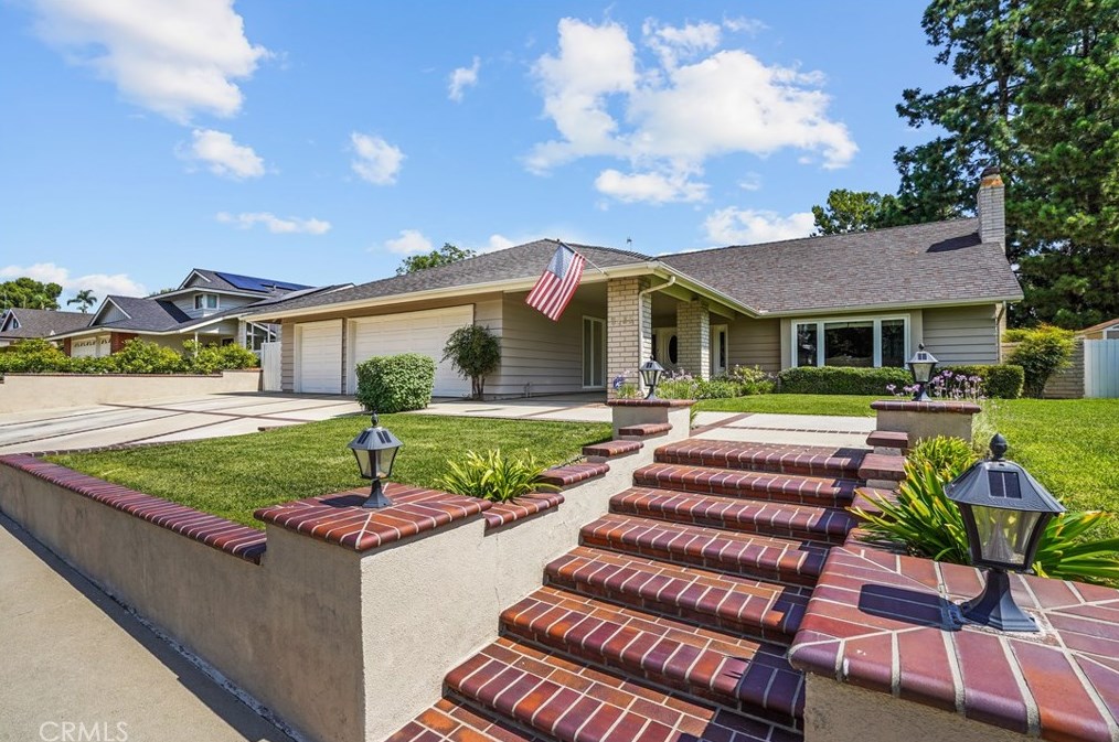 5132 Wendover Rd, Yorba Linda, CA 92886-4336