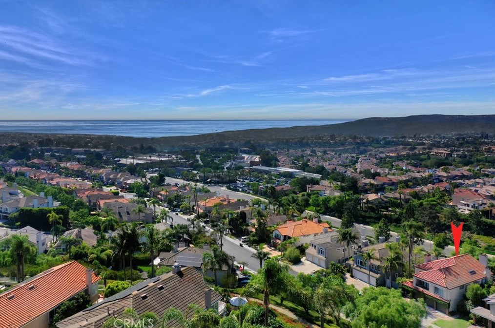 63 Fairlane Rd, Laguna Beach, CA 92677