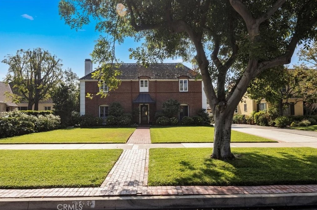 2340 Adair St, Pasadena, CA 91108-2608