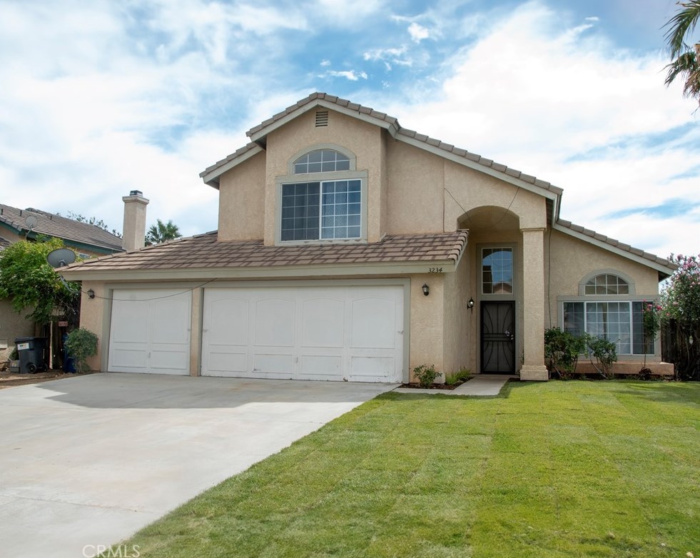 3234 Rollingridge Ave, Palmdale, CA 93550-1311