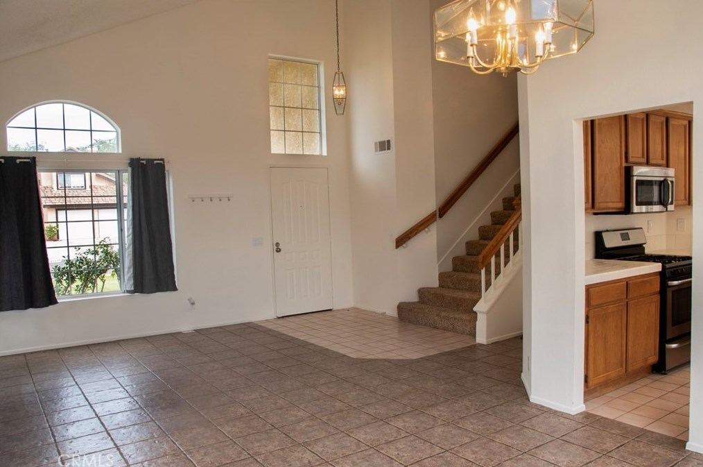 3234 Rollingridge Ave, Palmdale CA  exterior