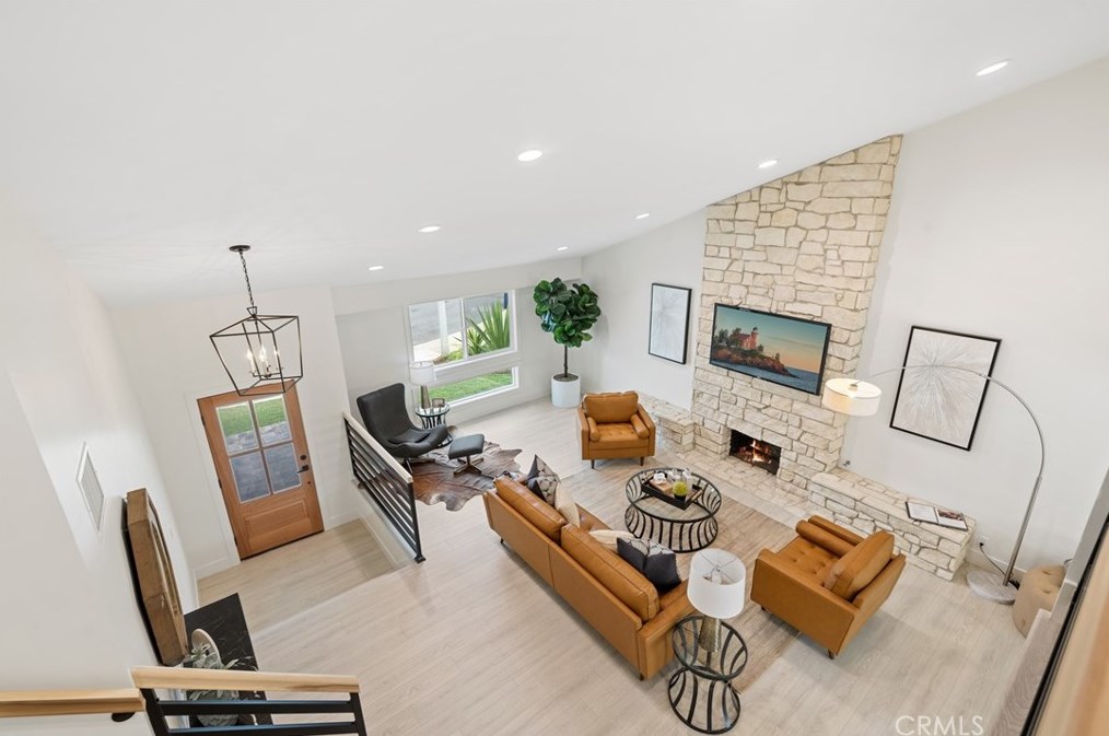 8182 Whitburn Cir, Huntington Beach, CA 92646