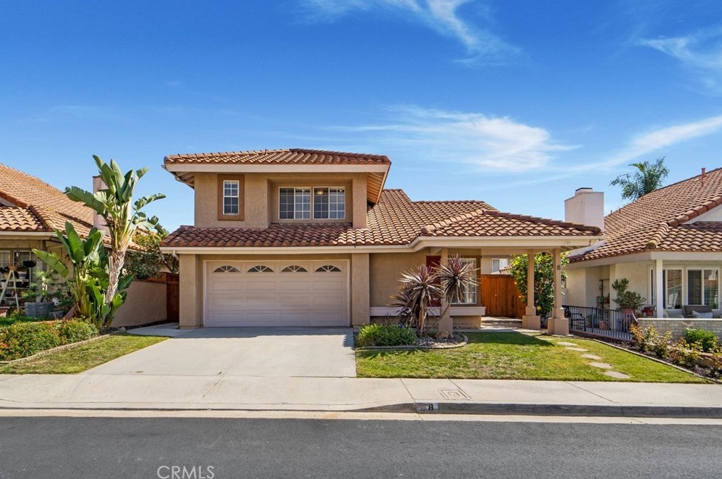8 Lompoc Ct, Trabuco Canyon, CA 92688