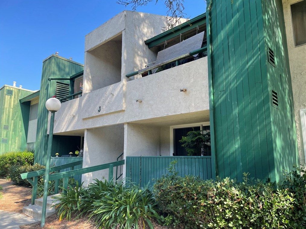 15325 Santa Gertrudes Ave, La Mirada, CA 90638-5058