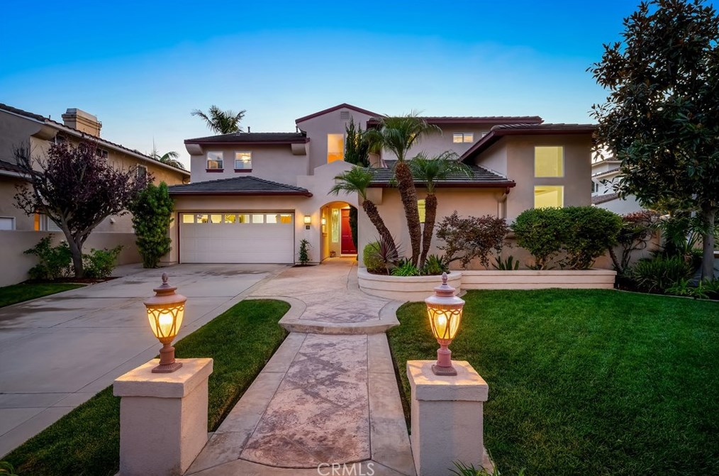 10 Salermo, Laguna Beach, CA 92677-9032