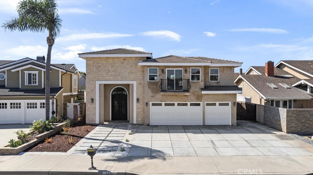 5912 Kenbrook Dr, Huntington Beach, CA 92648-1020