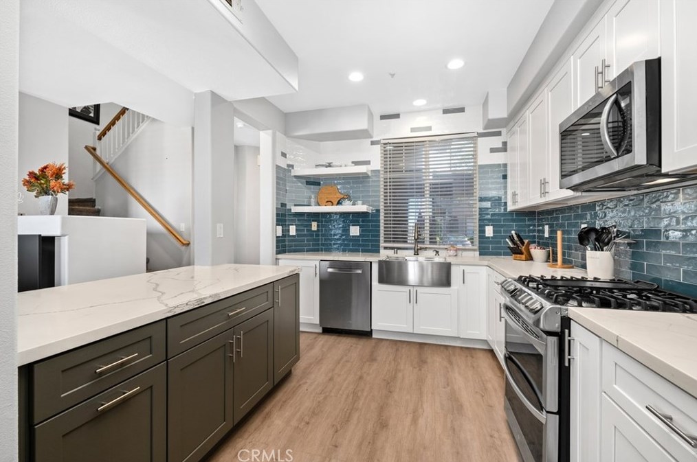 55 Red Bud, Laguna Beach, CA 92656-2173