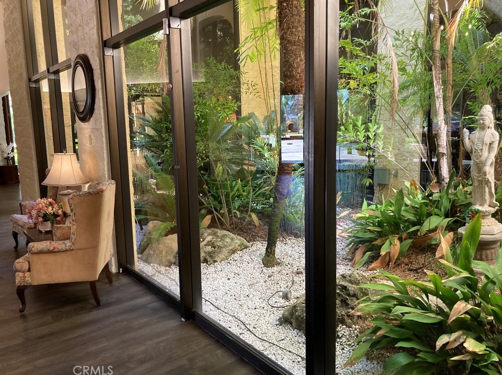 24055 Paseo Del Lago, Laguna Beach CA  92637-2678 exterior