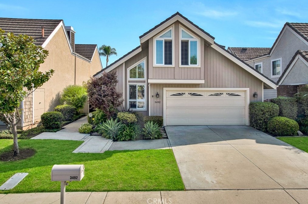 3492 Wimbledon Way, Costa Mesa, CA 92626