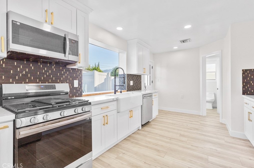 3619 Mountain View Ave, Pasadena, CA 91107-4619