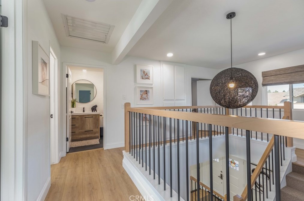 1117 Dennis Dr, Costa Mesa CA  92626-1650 exterior