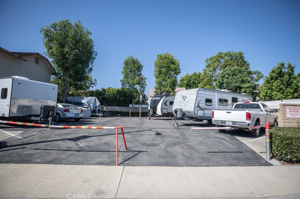 1117 Dennis Dr, Costa Mesa CA  92626-1650 exterior