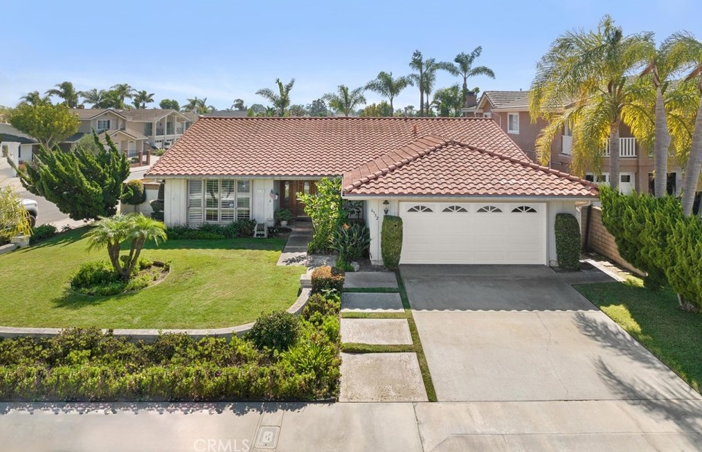 6732 Lawn Haven Dr, Huntington Beach, CA 92648