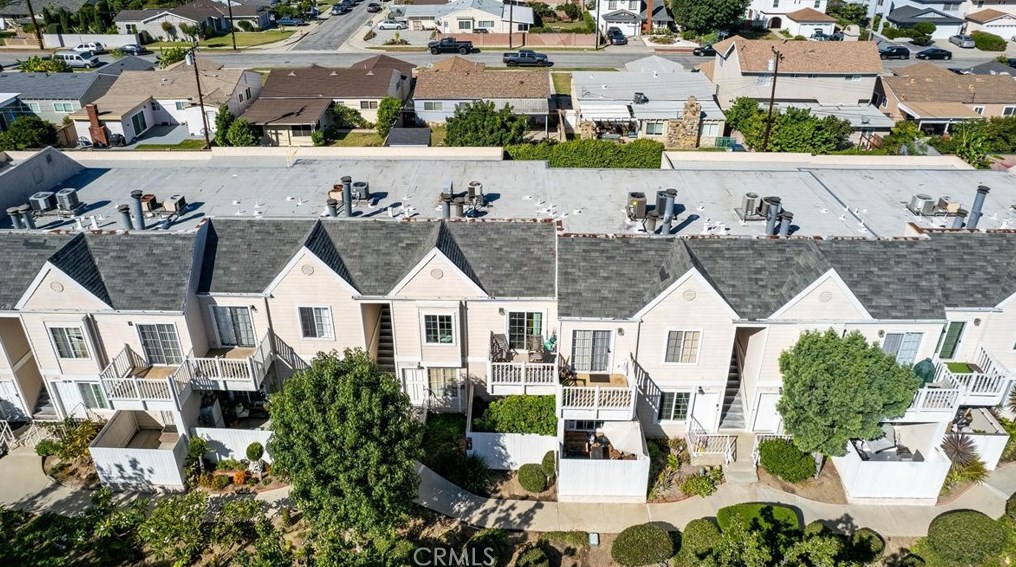 1229 W 223rd St #111, Torrance, CA 90502
