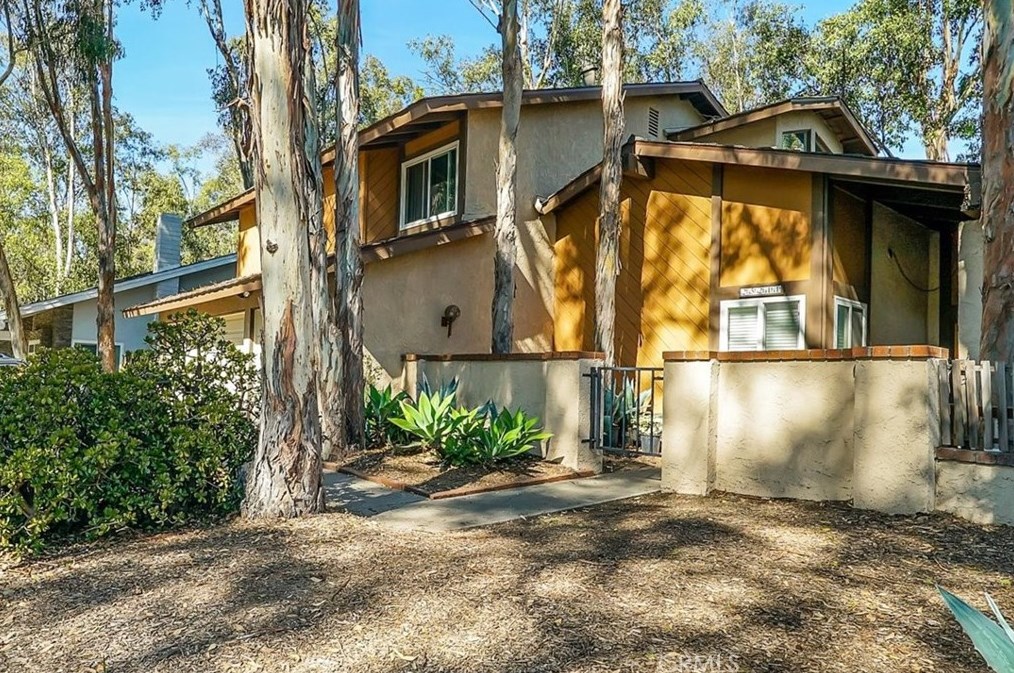 25211 Longwood Ln, El Toro, CA 92630