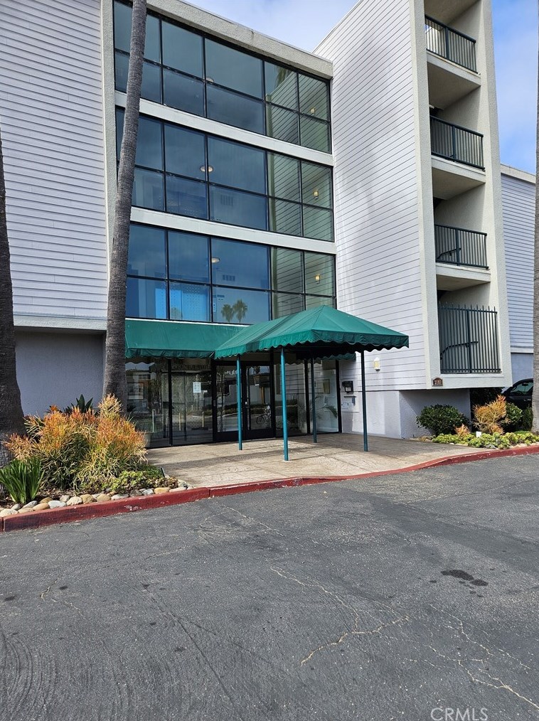 3101 Peninsula Rd #307, Oxnard, CA 93035