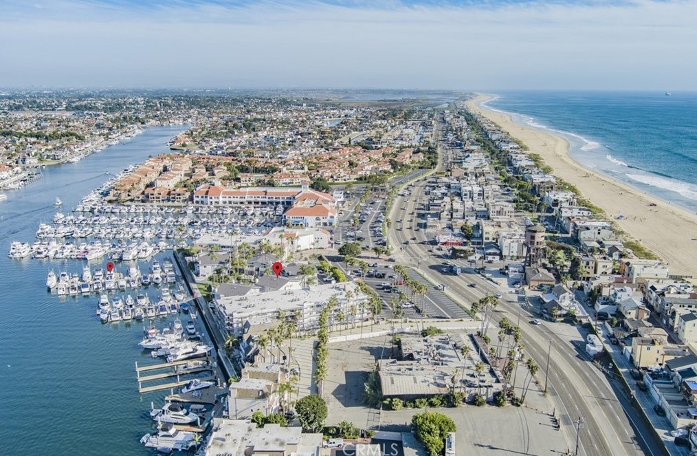 16276 Pacific Cir #a, Huntington Beach, CA 92649