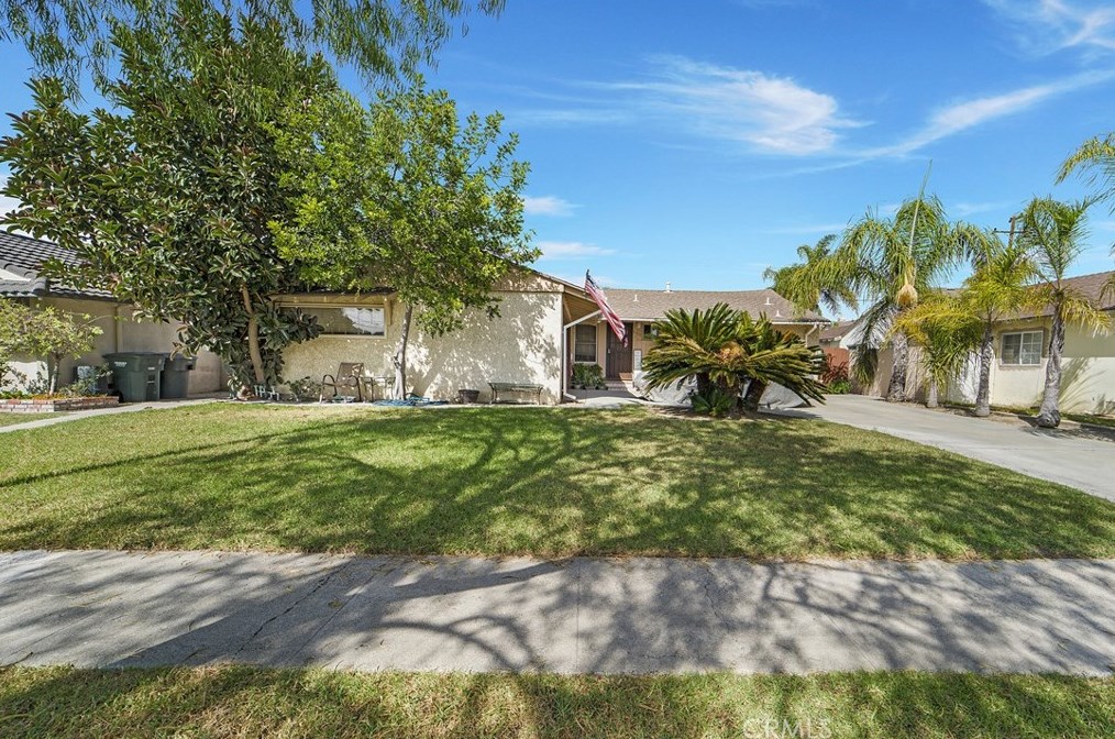 6577 Via Arroyo Dr, Buena Park, CA 90620