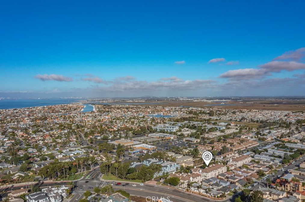 4571 Warner Ave #304, Huntington Beach, CA 92649