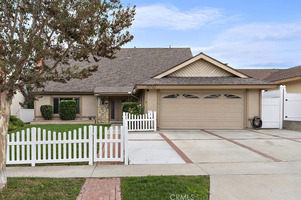 23732 Cavanaugh Rd, El Toro, CA 92630
