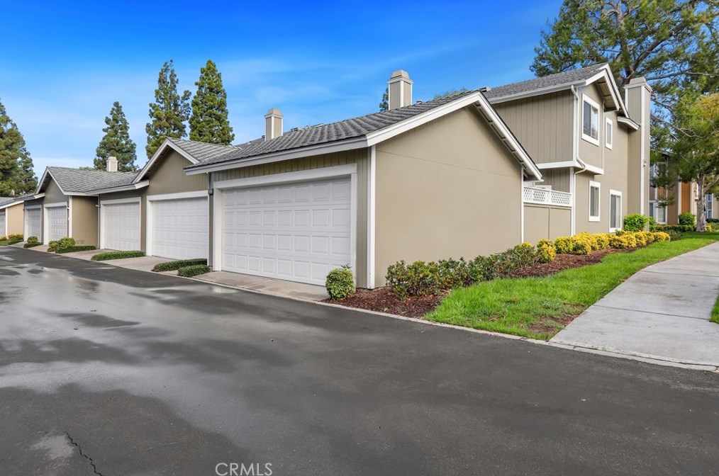 222 Monroe #82, Irvine, CA 92620