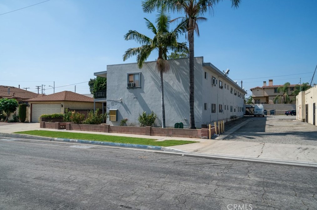 12625 Domart Ave, Norwalk, CA 90650-2189
