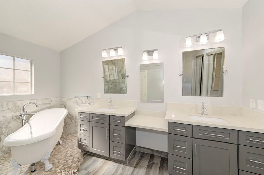 2378 Paseo Circulo, Tustin, CA 92782