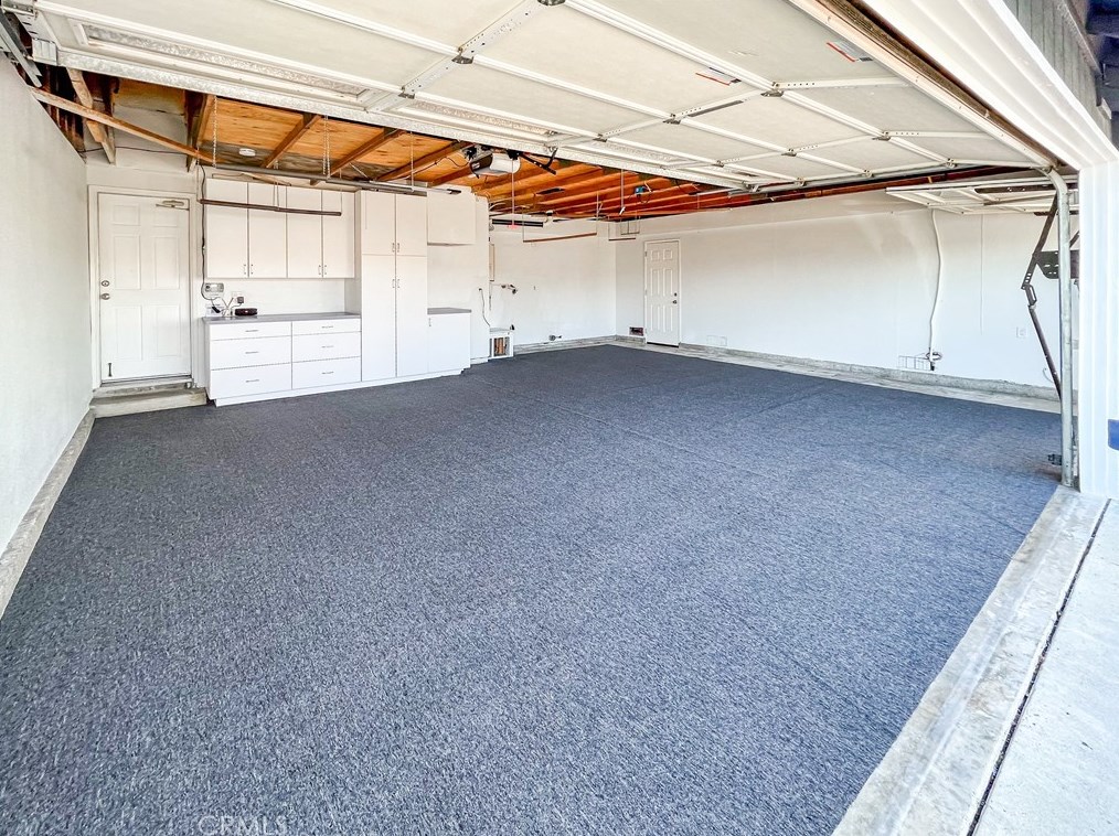 20031 Gothic Cir, Huntington Beach, CA 92646