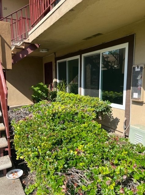 1400 W Warner Ave #17, Santa Ana, CA 92704