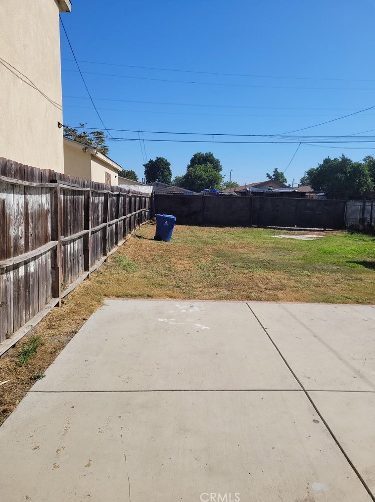 10608 Hickory St, Los Angeles, CA 90002