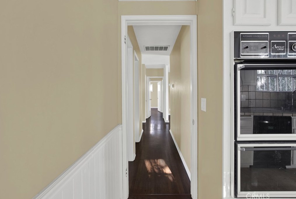 13118 Branford St, Los Angeles CA  91331-4712 exterior