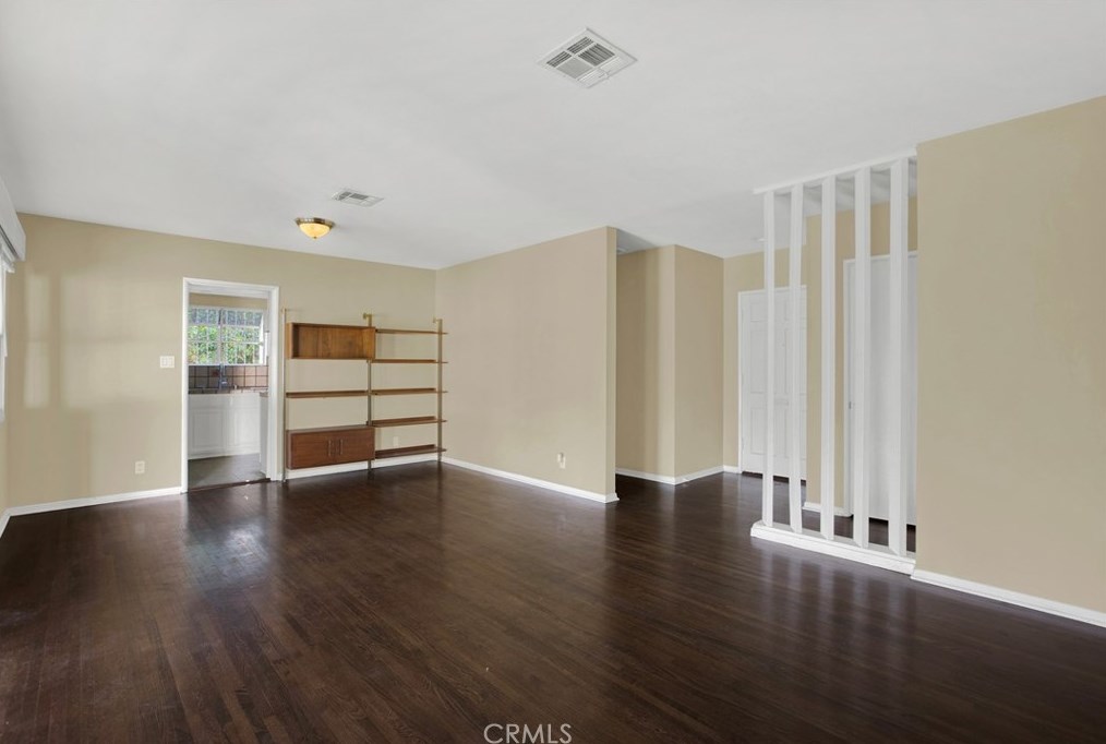 13118 Branford St, Los Angeles CA  91331-4712 exterior