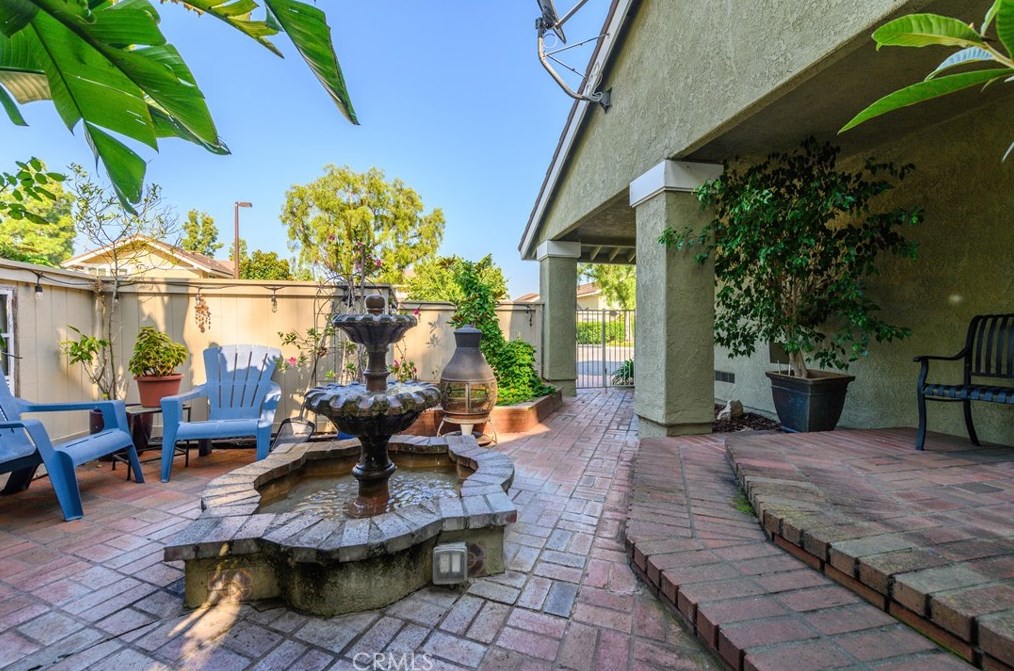 11 Oakgrove #48, Irvine, CA 92604