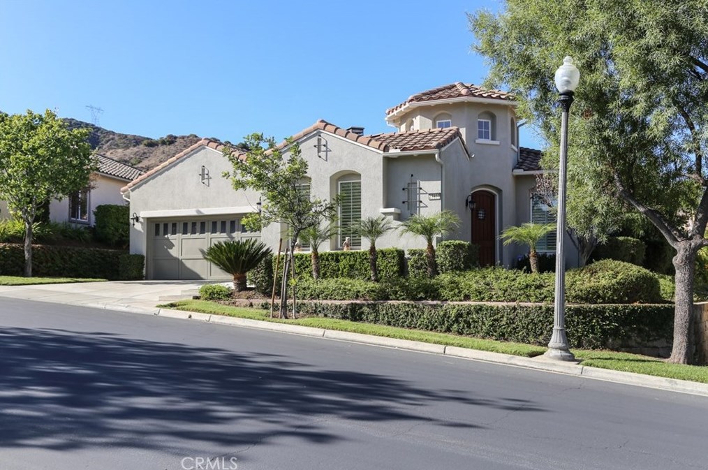 23937 Fawnskin Dr, Corona, CA 92883-4164