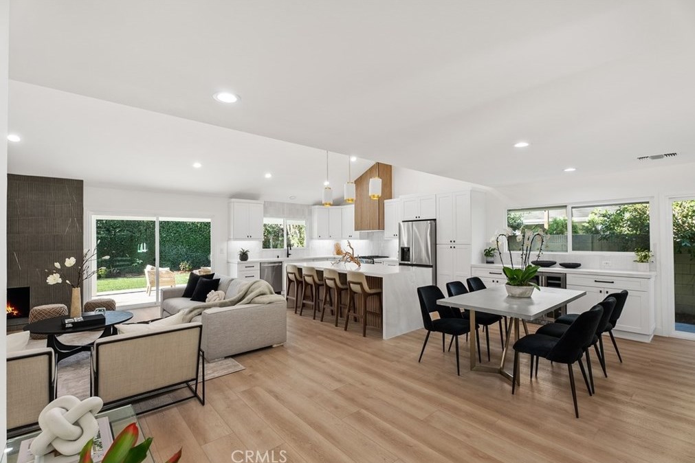 20801 Skimmer Ln, Huntington Beach, CA 92646