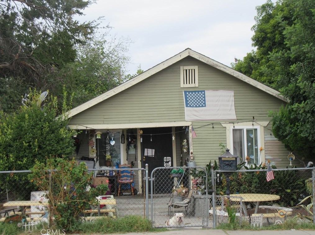 10751 Rose St, Stanton, CA 90680