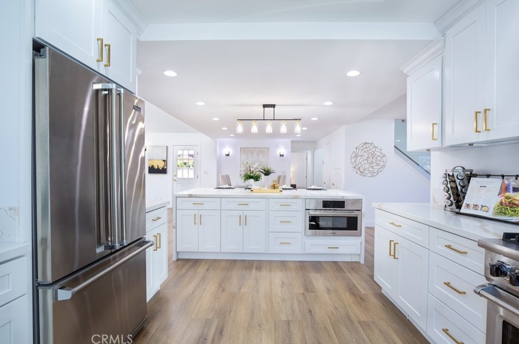 17353 Ash St, Santa Ana CA  92708-3413 exterior