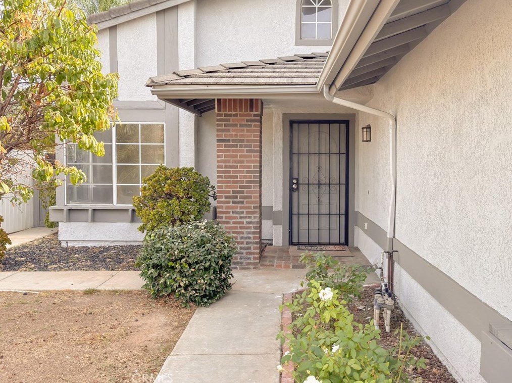16732 Tarano Ln, Moreno Valley, CA 92551-7410