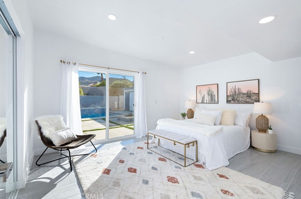 38855 Paradise Way, Cathedral City CA  92234-2356 exterior